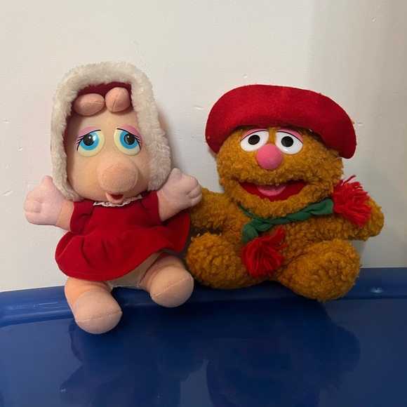 Vintage 1987 Muppets Christmas 🎄 Plush: Baby Miss Piggy & Baby Fozzie - Picture 1 of 3